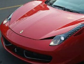 Vendo Ferrari de Agencia Año 2011 Impecable - Imagen 1