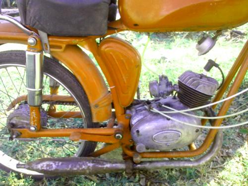 motocicleta antigua 1964 con su factura motor - Imagen 3