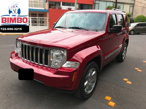 Grupo Bimbo vende Jeep Liberty  120000 Pesos - Imagen 2