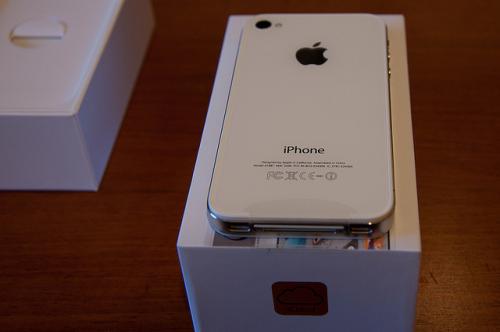 Apple iPhone 4s 64GB   500USD Apple i - Imagen 1